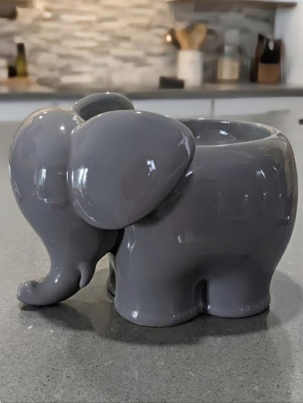 NEW Bath and Body Works Grey Ceramic Elephant 3-Wick Candle Holder